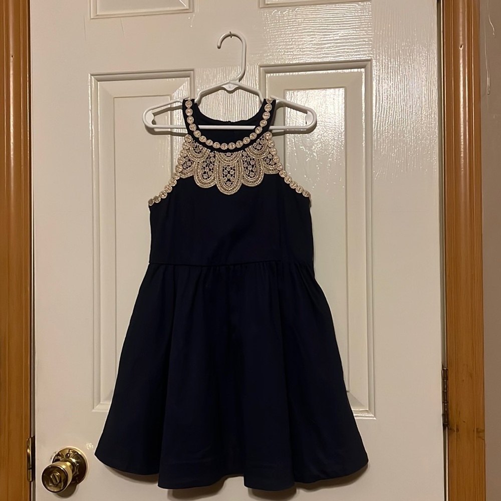 Lilly Pulitzer size 6